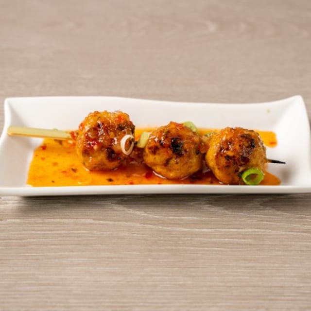 Tsukune.
